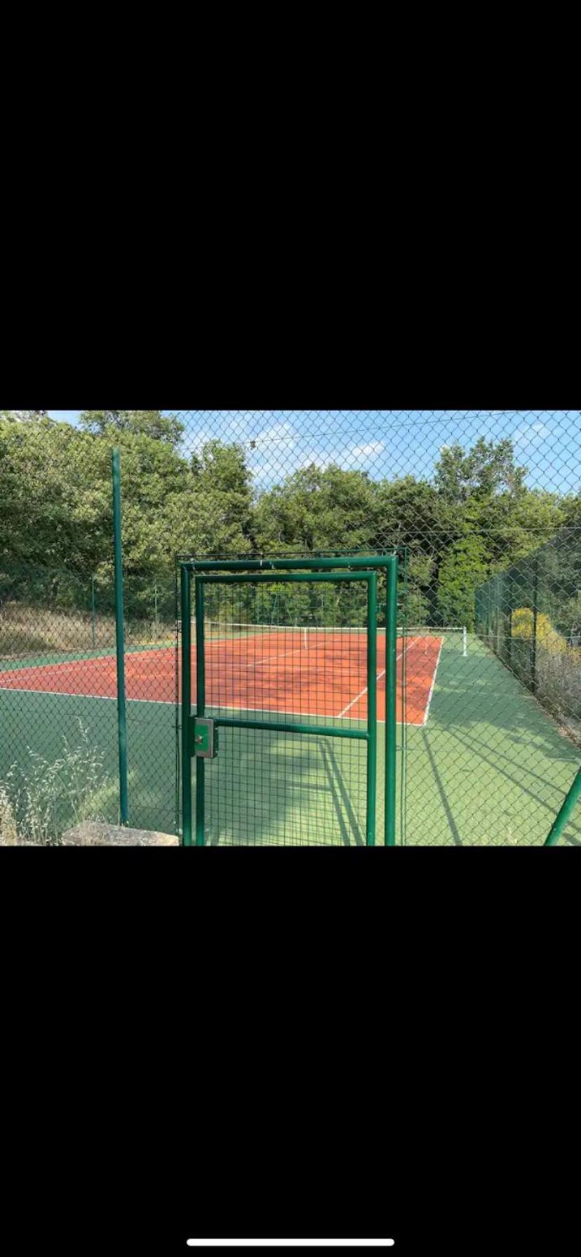 Maisonnette Dans Belle Residence Saint-Vallier-de-Thiey Bagian luar foto